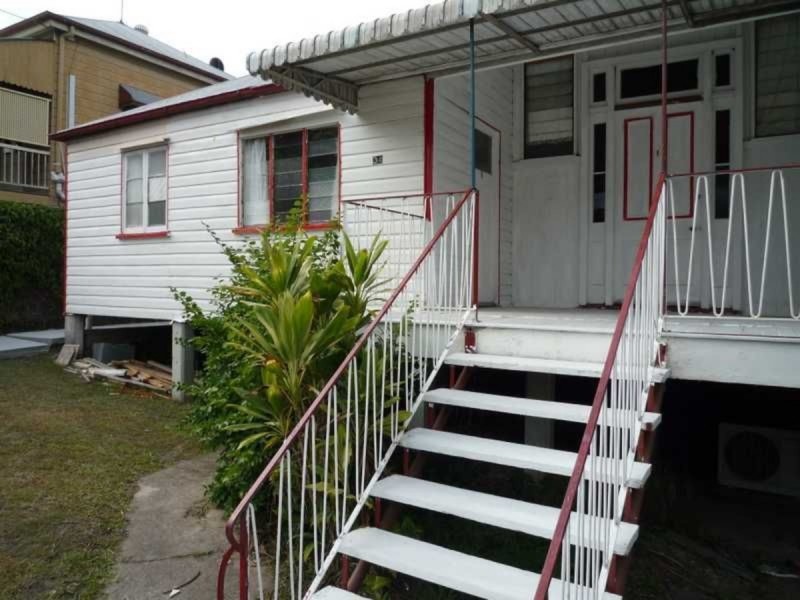 3/34 Fosbery Street, Windsor QLD 4030