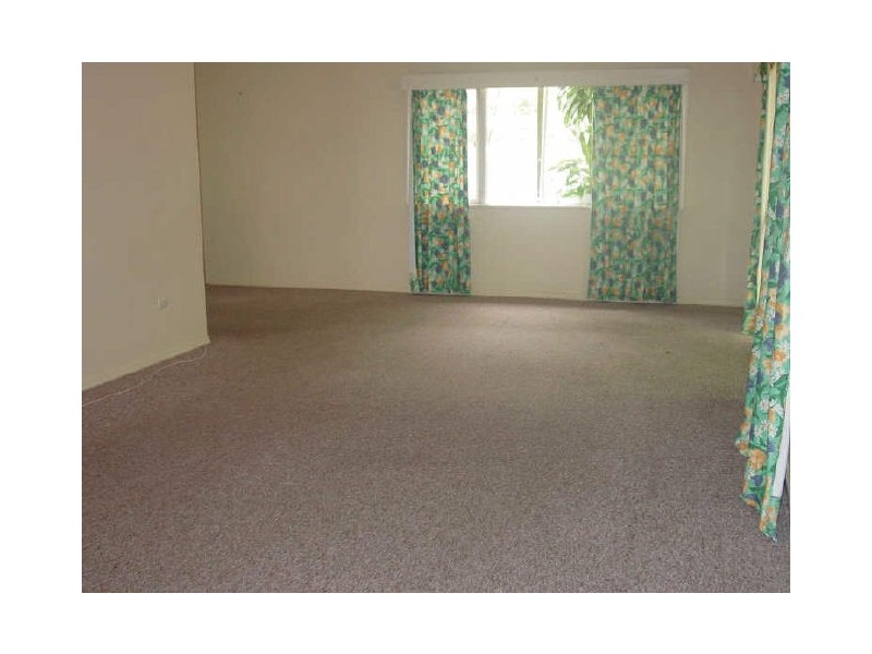 10 Alcester Street, Grange QLD 4051