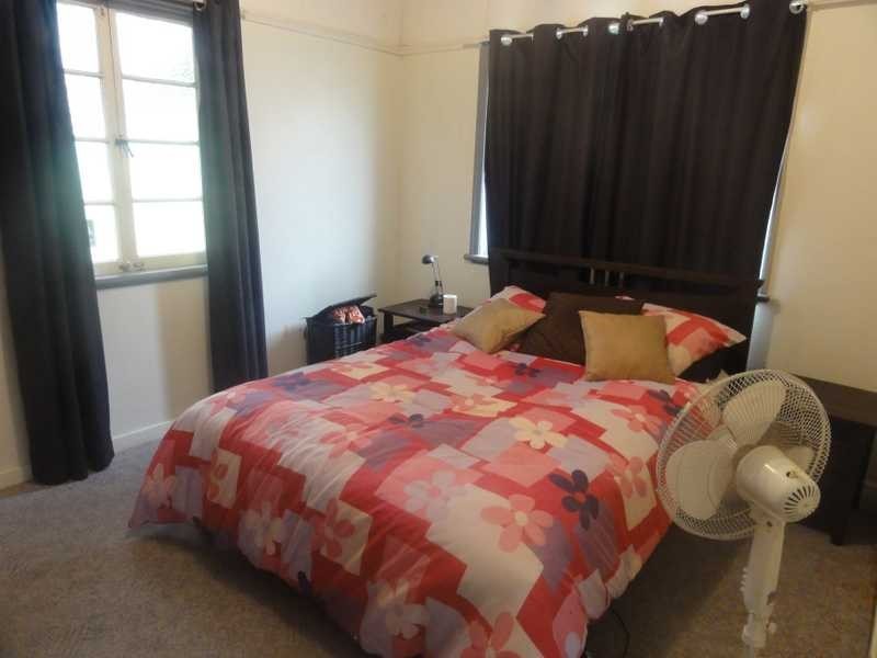 17 Buddina Street, Stafford QLD 4053