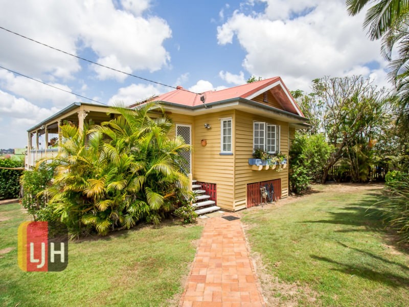 14 Waroon Street, Stafford QLD 4053