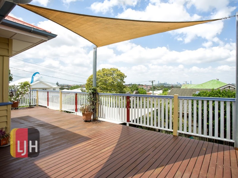 14 Waroon Street, Stafford QLD 4053