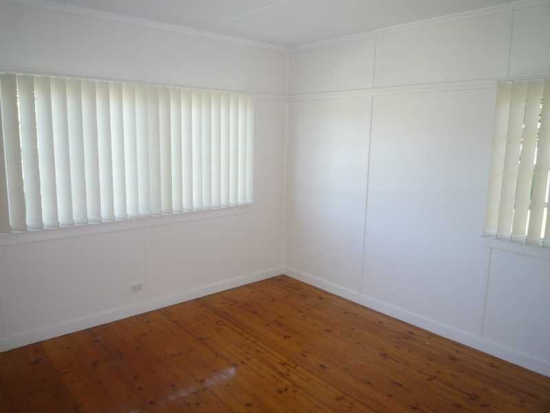 27 Tolmie Street, Zillmere QLD 4034