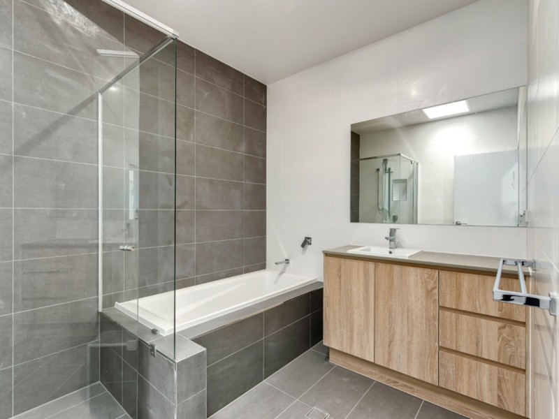 4 Emerald Street, Kedron QLD 4031