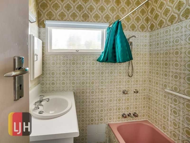 28 Glebe Street, Gordon Park QLD 4031