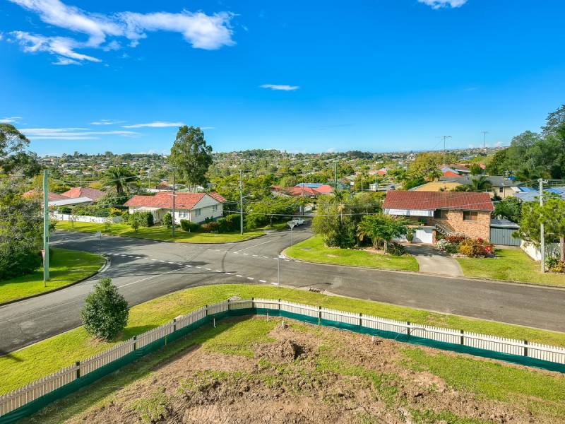 15 Stumm Street, Stafford QLD 4053