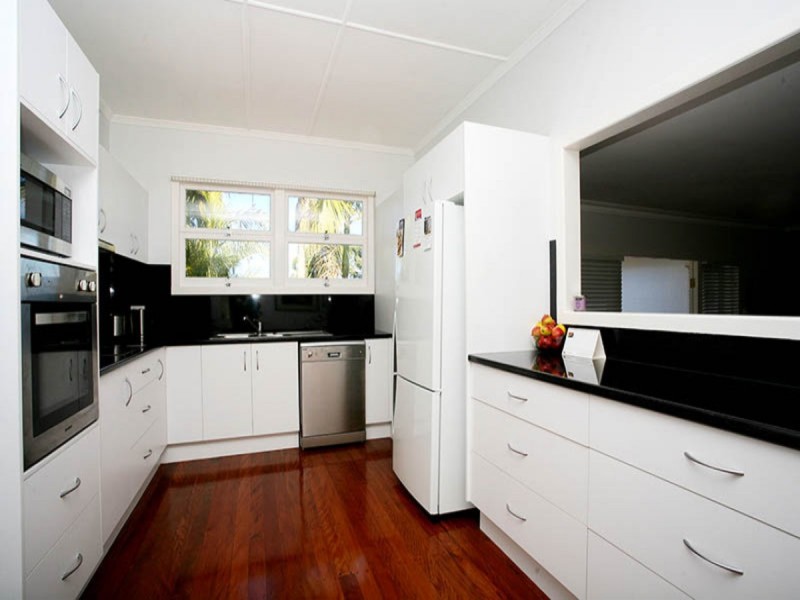 31 Rourke Street, Everton Park QLD 4053