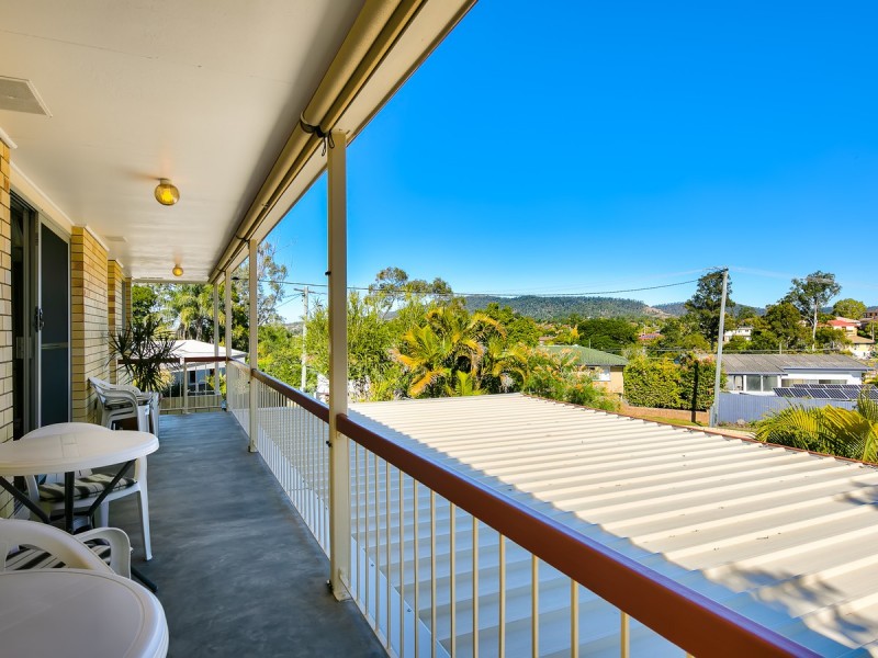 6 Bursaria Court, Everton Hills QLD 4053