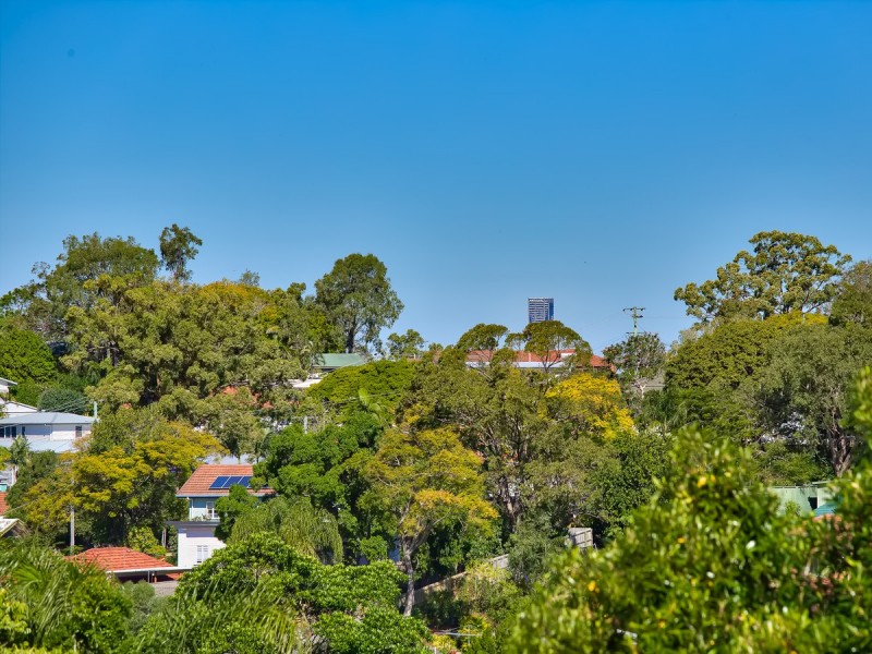 49 Normanton Street, Stafford Heights QLD 4053