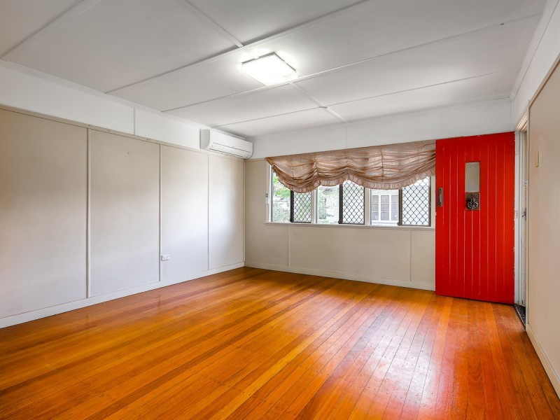 27 Thuruna Street, Stafford QLD 4053