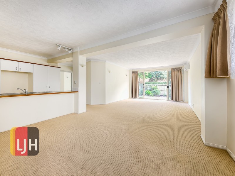 Unit 2/17 Mitchell Street, Kedron QLD 4031