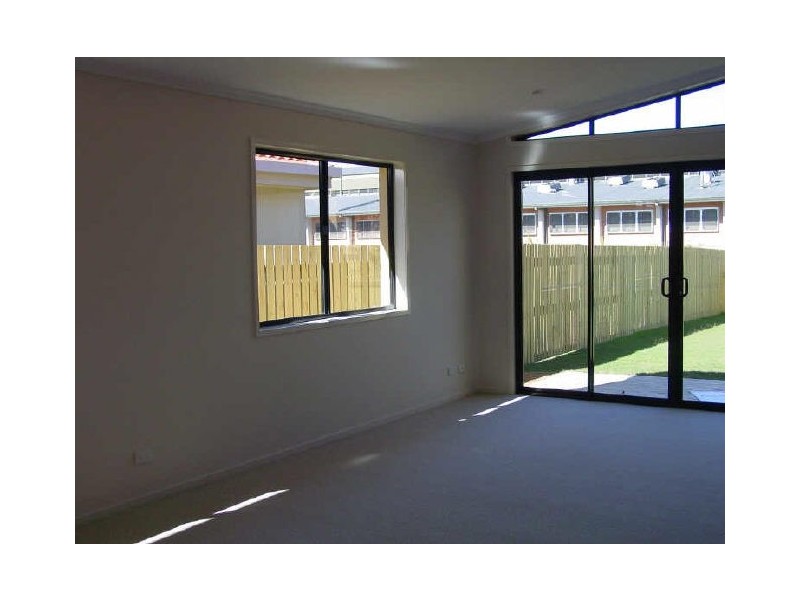 16 Lawley Street, Kedron QLD 4031