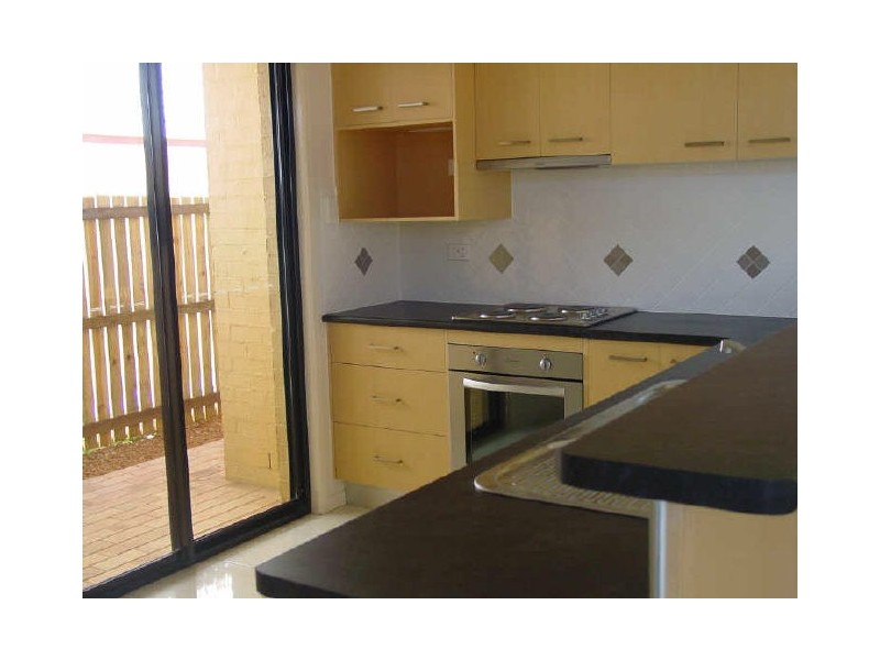 16 Lawley Street, Kedron QLD 4031