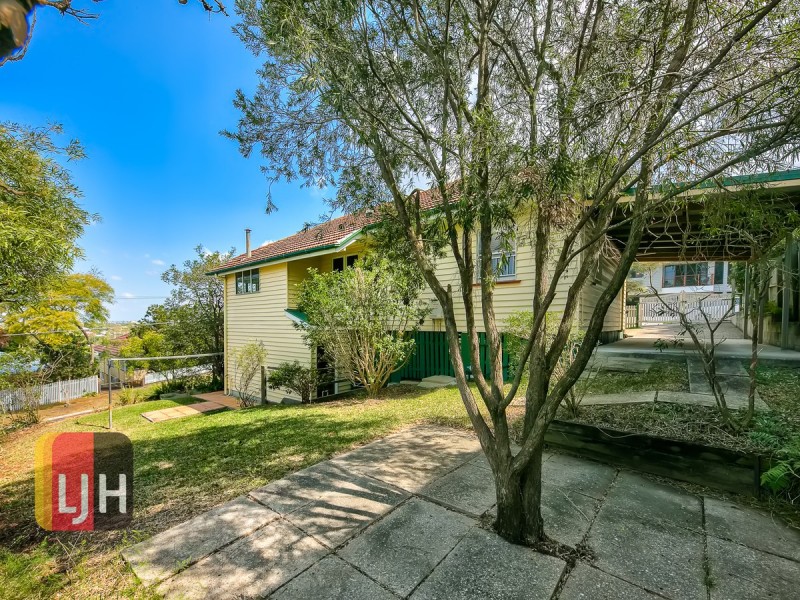 No. 57 Gracemere Street, Newmarket QLD 4051