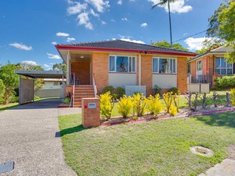 12 Besson Street, Stafford Heights QLD 4053