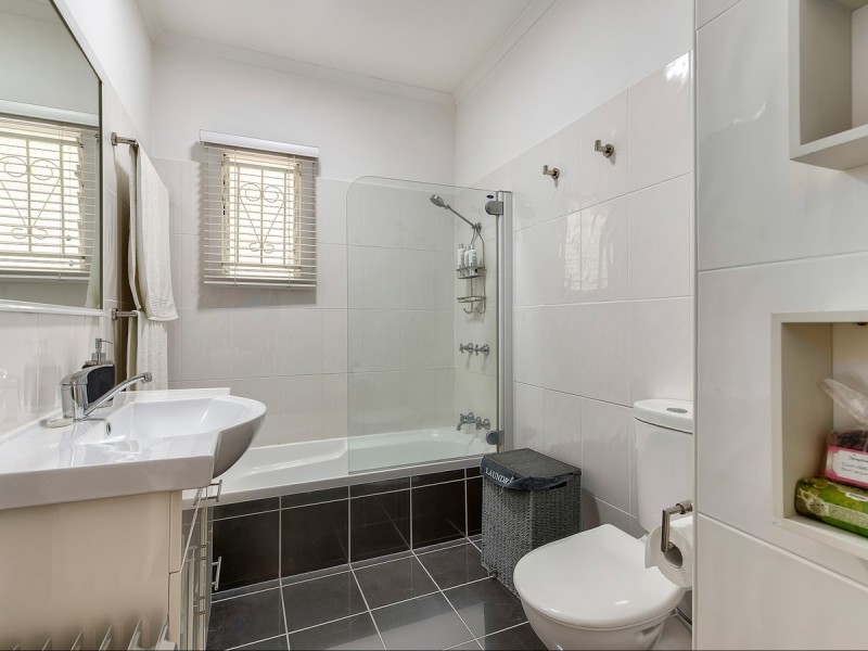 38 Gamelin Crescent, Stafford QLD 4053