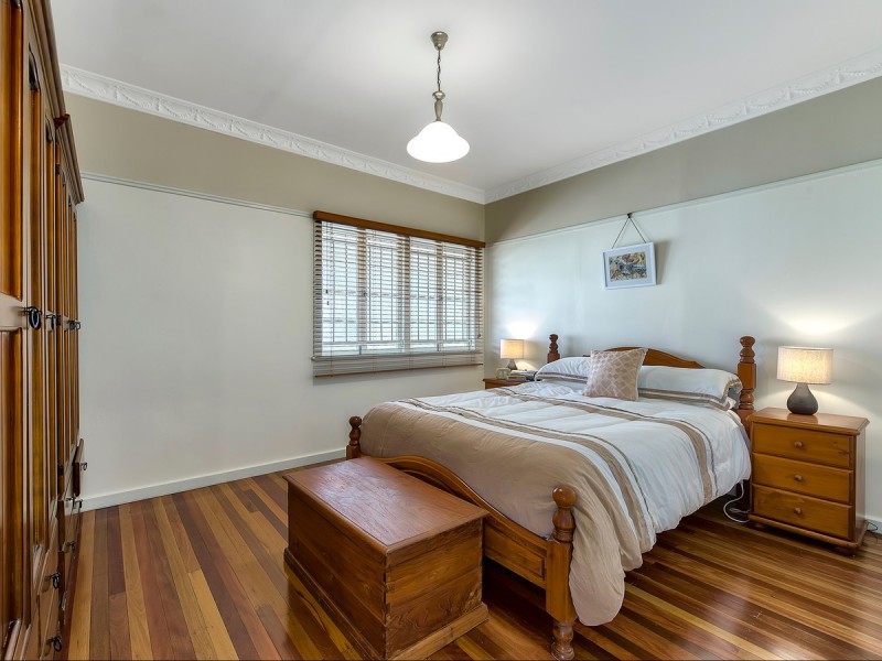 38 Gamelin Crescent, Stafford QLD 4053