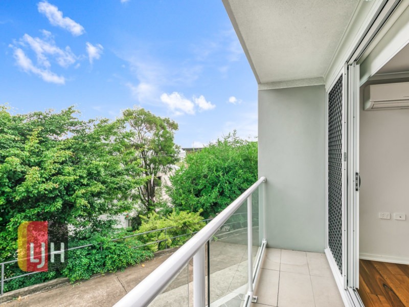 1/42 Toorak Road, Hamilton QLD 4007
