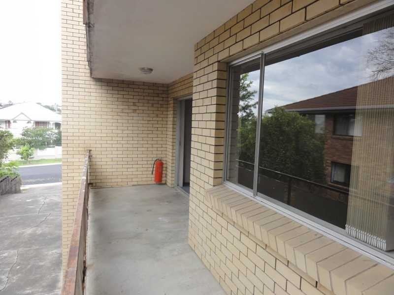 2/28 Terrace Street, Newmarket QLD 4051