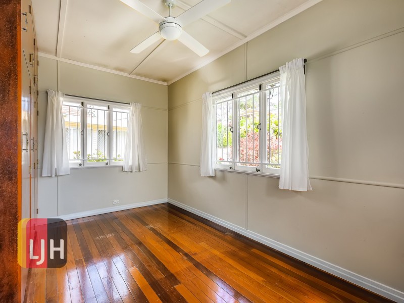 25 Goorama Street, Stafford QLD 4053