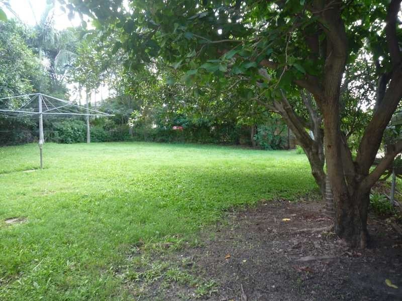 3 Kanofski Street, Chermside QLD 4032