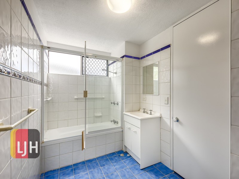 2/88 Haig Street, Gordon Park QLD 4031