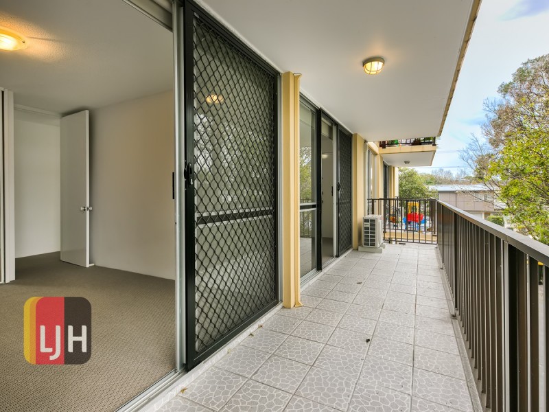 2/88 Haig Street, Gordon Park QLD 4031