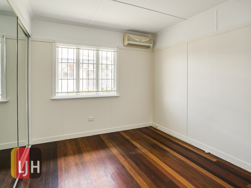 19 Thuruna Street, Stafford QLD 4053