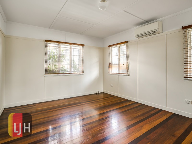 19 Thuruna Street, Stafford QLD 4053