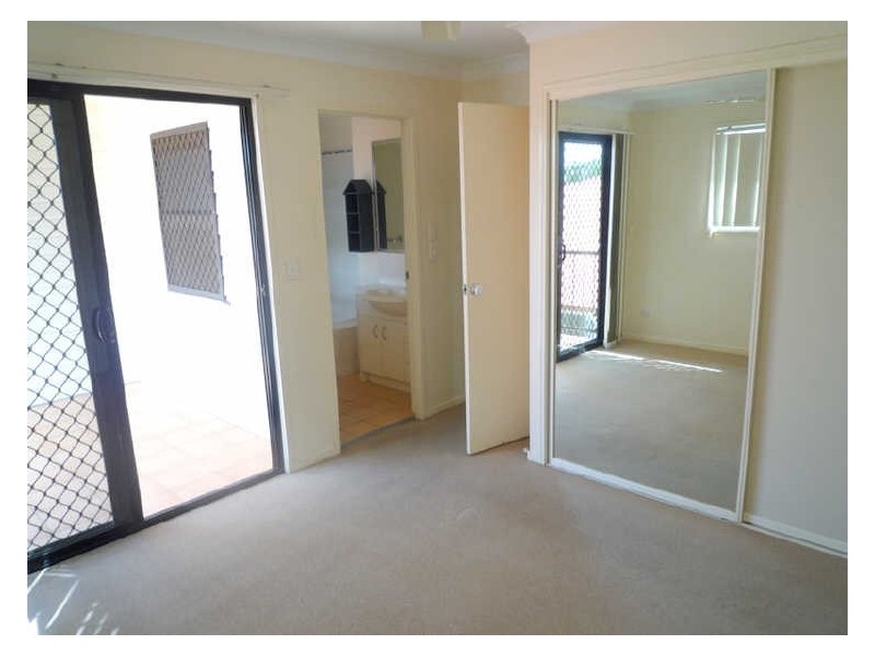 8/17 Grays Road, Gaythorne QLD 4051