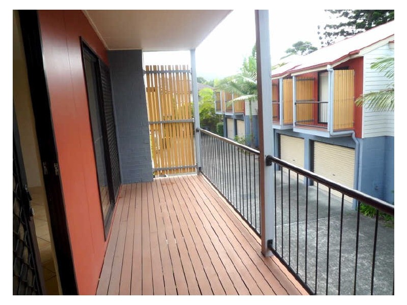 8/17 Grays Road, Gaythorne QLD 4051