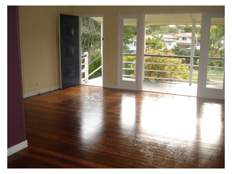 45 Falkirk Street, Stafford Heights QLD 4053