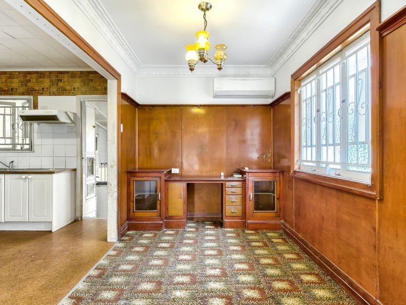 11 Fourteenth Avenue, Kedron QLD 4031