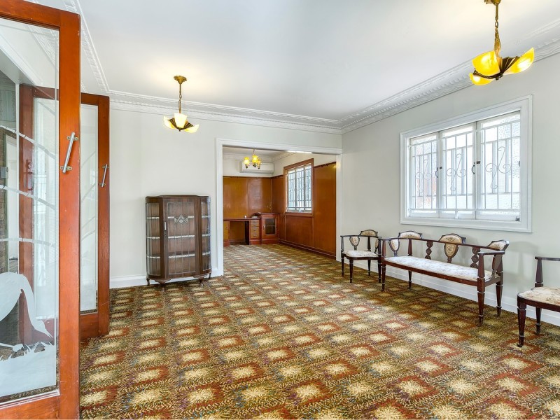 11 Fourteenth Avenue, Kedron QLD 4031