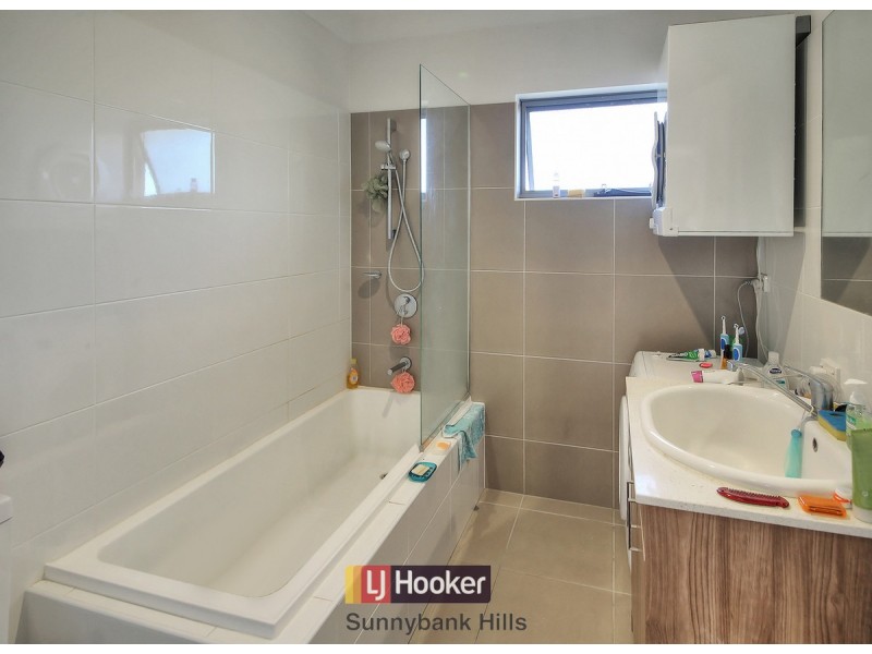 1113/198 Padstow Road, Eight Mile Plains QLD 4113