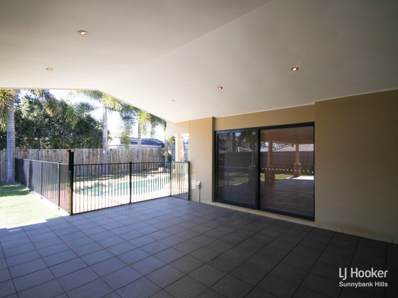 7 Morialta Place, Parkinson QLD 4115