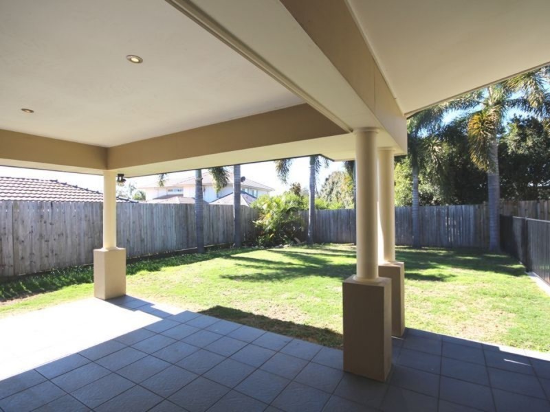7 Morialta Place, Parkinson QLD 4115