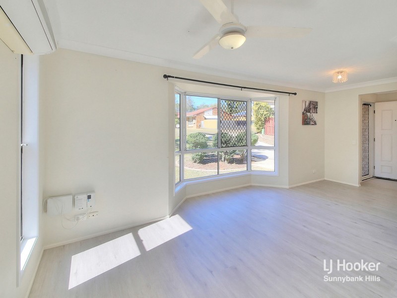 12 Housman Place, Calamvale QLD 4116