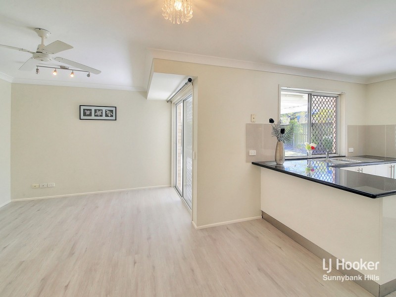 12 Housman Place, Calamvale QLD 4116