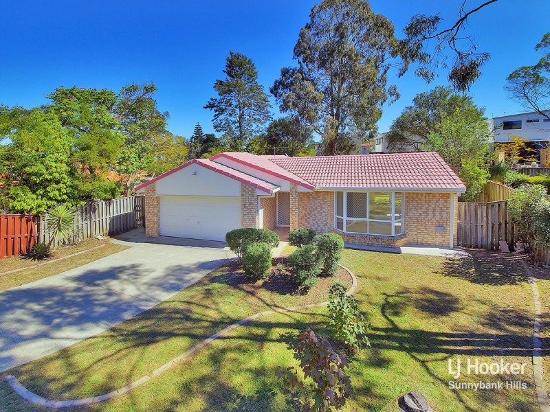 12 Housman Place, Calamvale QLD 4116