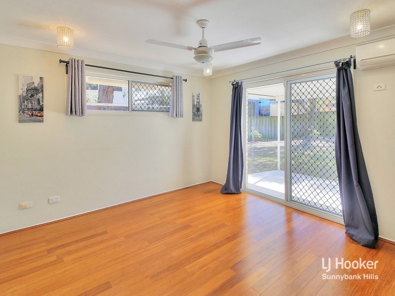 12 Housman Place, Calamvale QLD 4116
