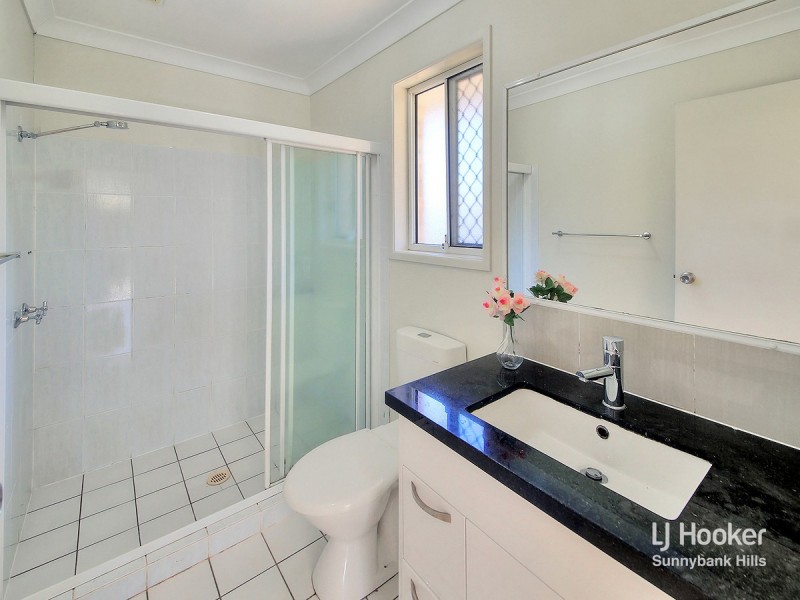 12 Housman Place, Calamvale QLD 4116