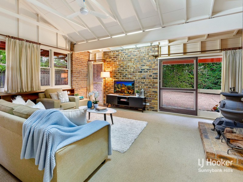 20 Pinecone Street, Sunnybank QLD 4109