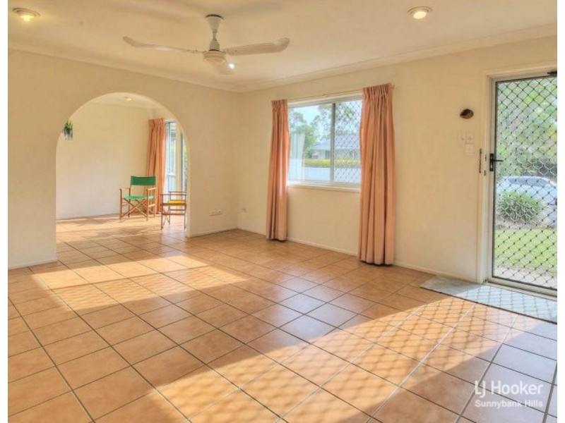 4 Triantha Street, Algester QLD 4115