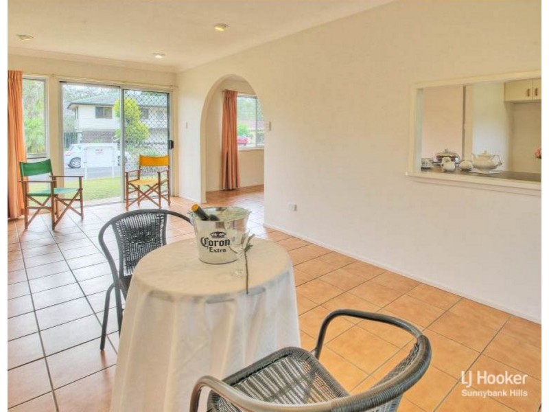 4 Triantha Street, Algester QLD 4115