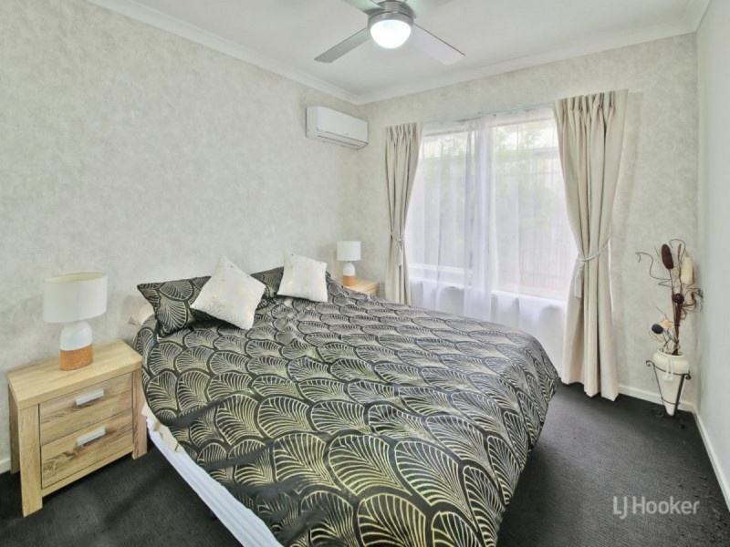 11 Wattle Grove, Boronia Heights QLD 4124