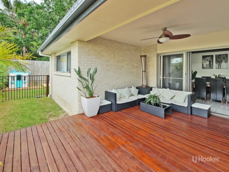 11 Wattle Grove, Boronia Heights QLD 4124