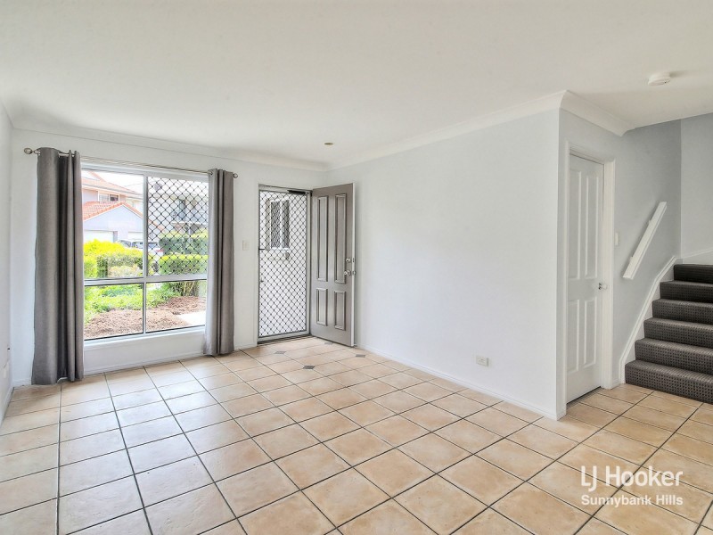 32/1 Daintree Drive, Parkinson QLD 4115