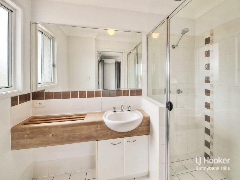 32/1 Daintree Drive, Parkinson QLD 4115