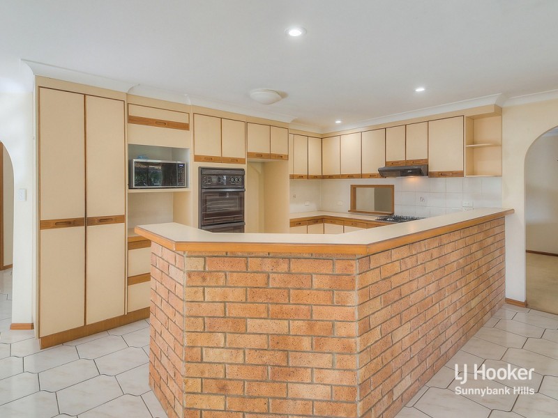 34 Falstaff Street, Sunnybank Hills QLD 4109