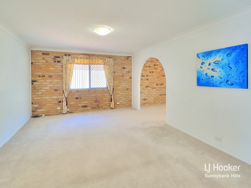 16 Monsour Street, Calamvale QLD 4116